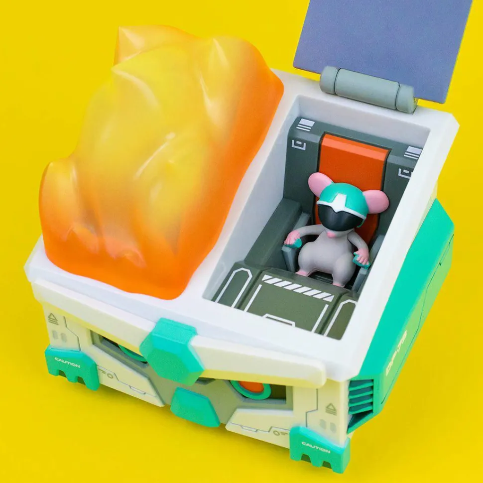 100% Soft - Mecha Dumpster Fire 3" Vinyl Figure