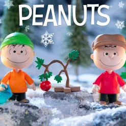 A Charlie Brown Christmas (1965) - Charlie Brown, Sad Tree & Linus ReAction 3.75" Action Figure Box Set