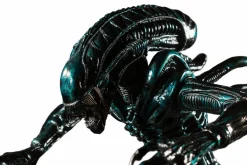 Aliens - Blue Alien Warrior Water Attack 1/6th Scale Diorama Statue