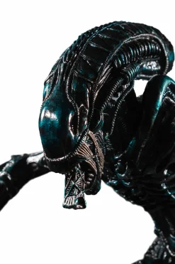 Aliens - Blue Alien Warrior Water Attack 1/6th Scale Diorama Statue