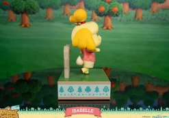 Animal Crossing: New Horizons - Isabelle 8