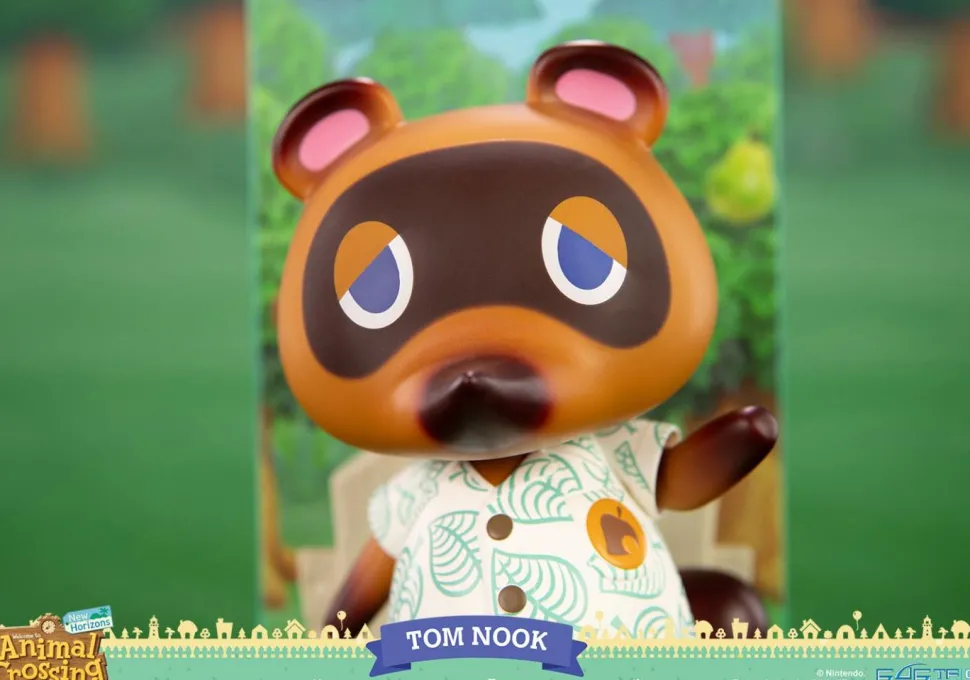 Animal Crossing: New Horizons - Tom Nook (Exclusive Edition) 10" PVC Statue