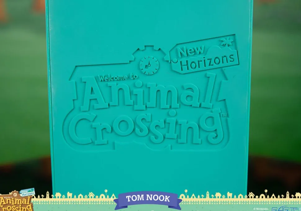 Animal Crossing: New Horizons - Tom Nook (Exclusive Edition) 10" PVC Statue