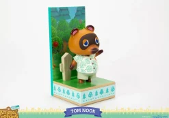 Animal Crossing: New Horizons - Tom Nook (Exclusive Edition) 10