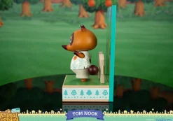 Animal Crossing: New Horizons - Tom Nook (Exclusive Edition) 10