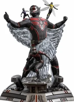 Ant-Man and the Wasp: Quantumania - Ant-Man Deluxe 1/10th Scale Statue
