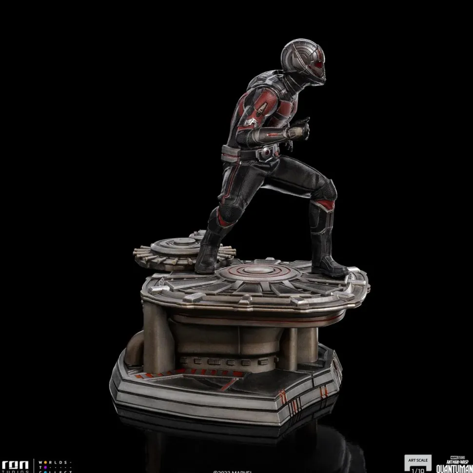 Ant-Man and the Wasp: Quantumania - Ant-Man 1/10th Scale Statue