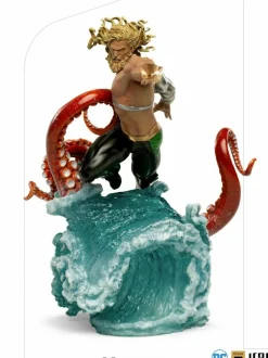 Aquaman - Aquaman Deluxe 1/10th Scale Statue