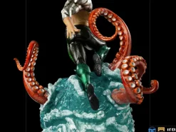 Aquaman - Aquaman Deluxe 1/10th Scale Statue
