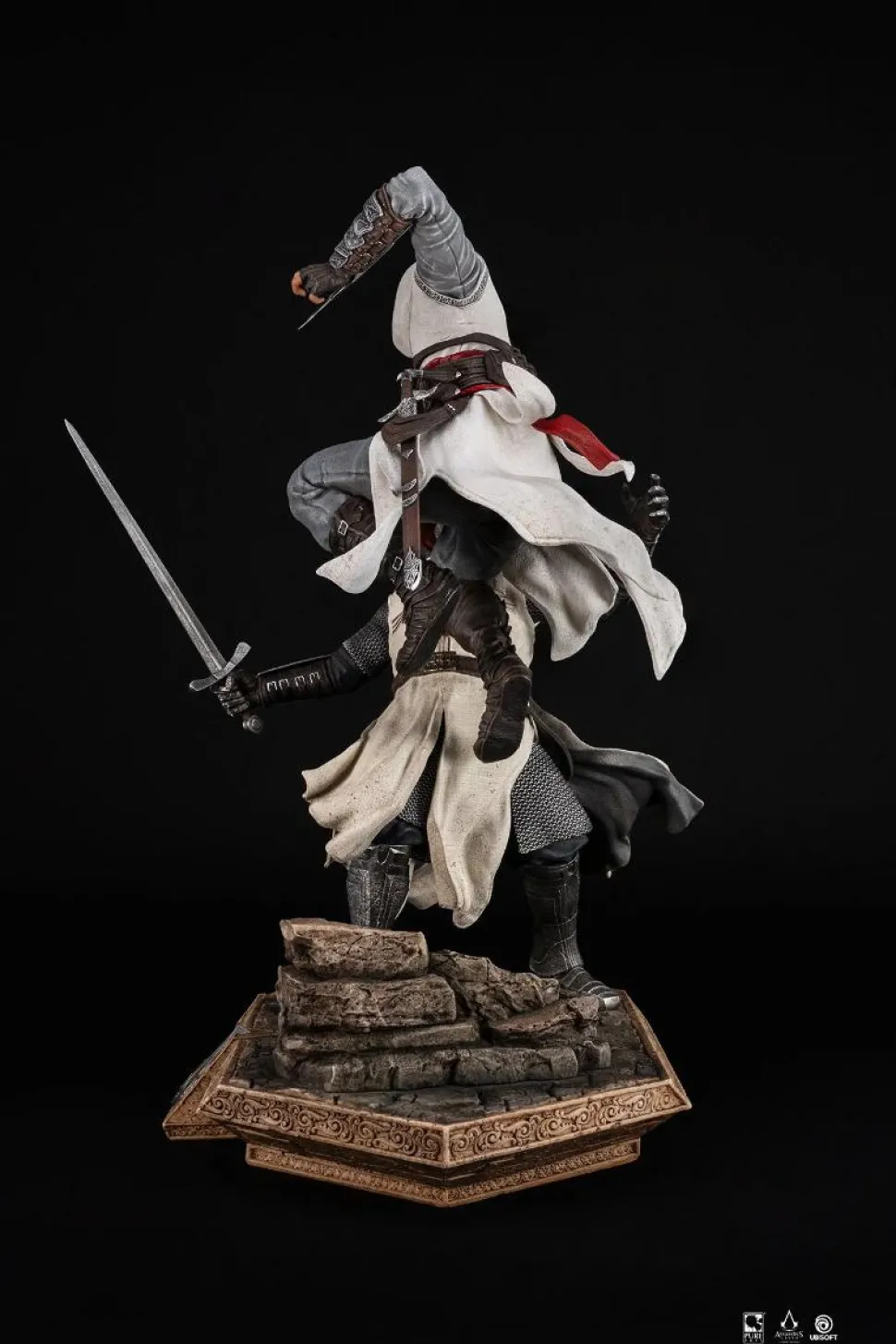Assassin's Creed - Hunt for the Nine 1/6th Scale Diorama Statue