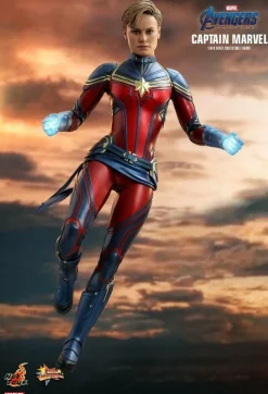 Avengers 4: Endgame - Captain Marvel 1/6th Scale Hot Toys Action Figure (Int Sales Only)