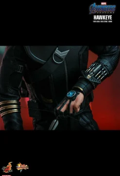 Avengers 4: Endgame - Hawkeye 1/6th Scale Hot Toys Action Figure