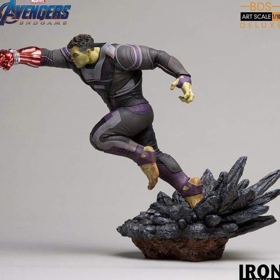 Avengers 4: Endgame - Hulk Deluxe 1/10th Scale Statue (Int Sales Only)