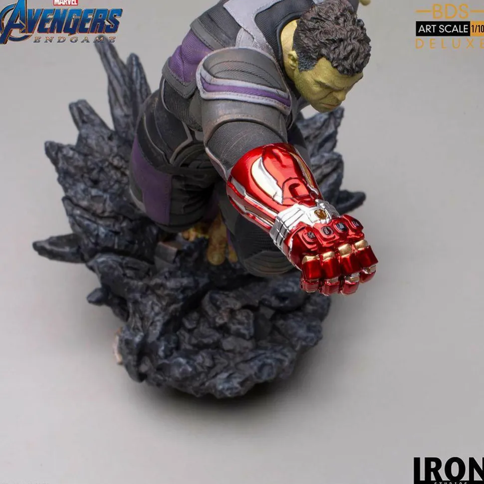 Avengers 4: Endgame - Hulk Deluxe 1/10th Scale Statue (Int Sales Only)