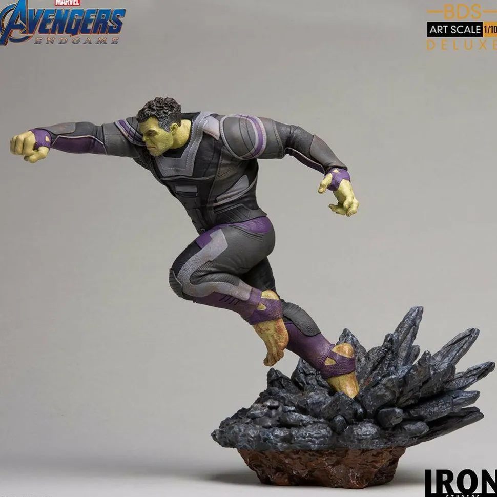 Avengers 4: Endgame - Hulk Deluxe 1/10th Scale Statue (Int Sales Only)