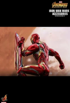Avengers 3: Infinity War - Iron Man Mark L (50) 1/6th Scale Hot Toys Accessory Set