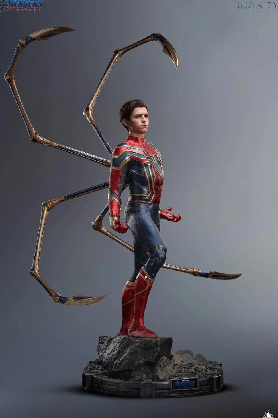 Avengers: Endgame - Iron Spider-Man Premium Edition 1/2 Scale Statue