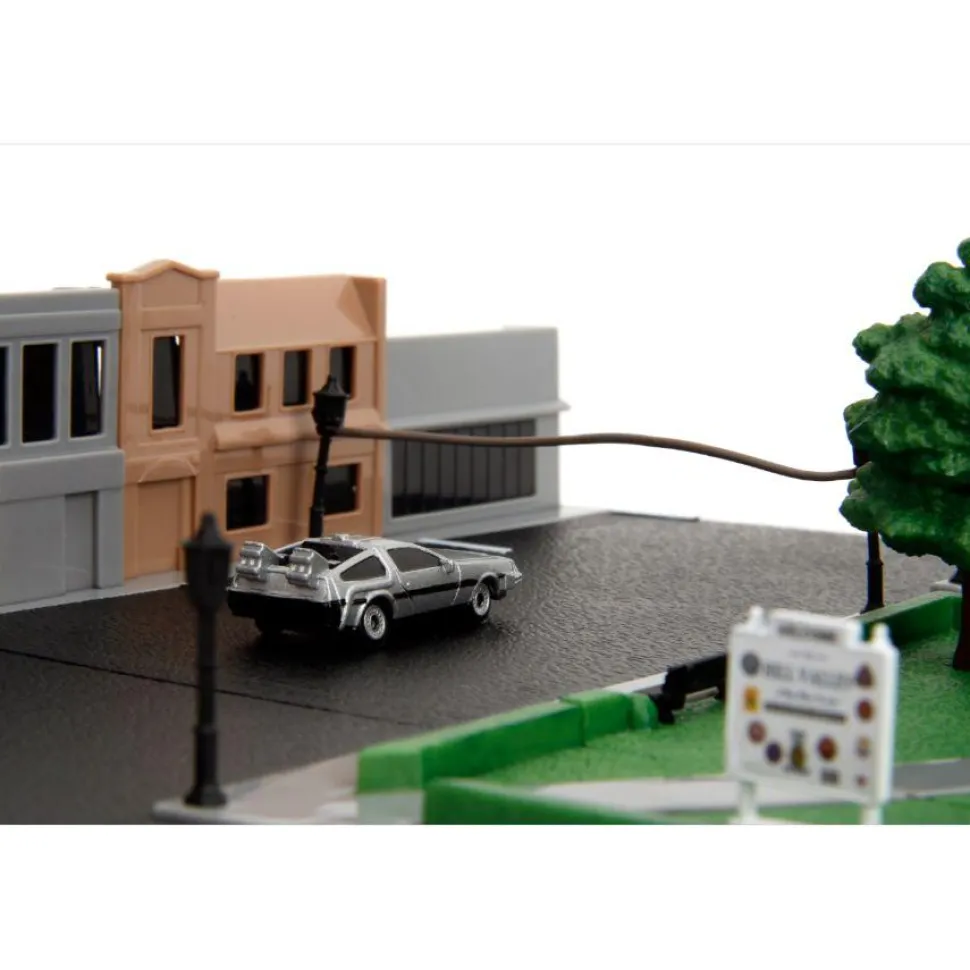 Back to the Future - Hill Valley Courthouse Nano Scene 1.65" Scale Die-Cast Vehicle Diorama Playset