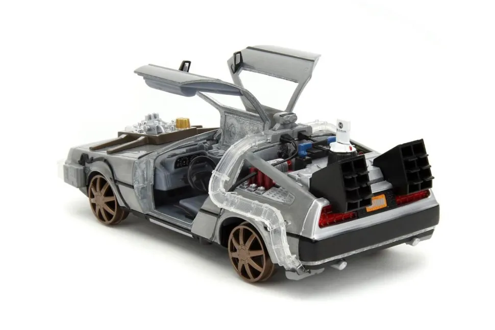 Back to the Future Part III - DeLorean Time Machine (Train Wheel Version) w/Lights Hollywood Rides 1/24th Scale Die-Cast Vehicle Replica