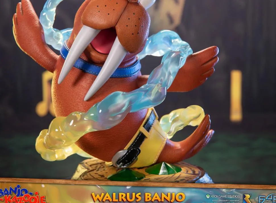 Banjo-Kazooie - Walrus Banjo 9" Statue