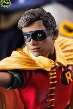 Batman (1966) - Batman & Robin 1/8th Scale PVC Diorama Statue