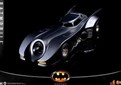 Batman (1989) - Batmobile 1/6th Scale Hot Toys Replica