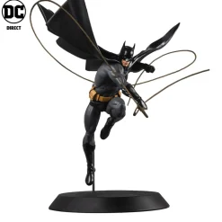 Batman - Batman by Dan Mora DC Designer Series 1/6th Scale Statue