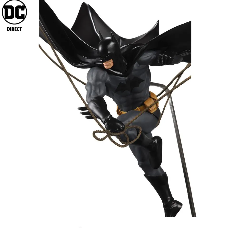 Batman - Batman by Dan Mora DC Designer Series 1/6th Scale Statue