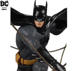 Batman - Batman by Dan Mora DC Designer Series 1/6th Scale Statue