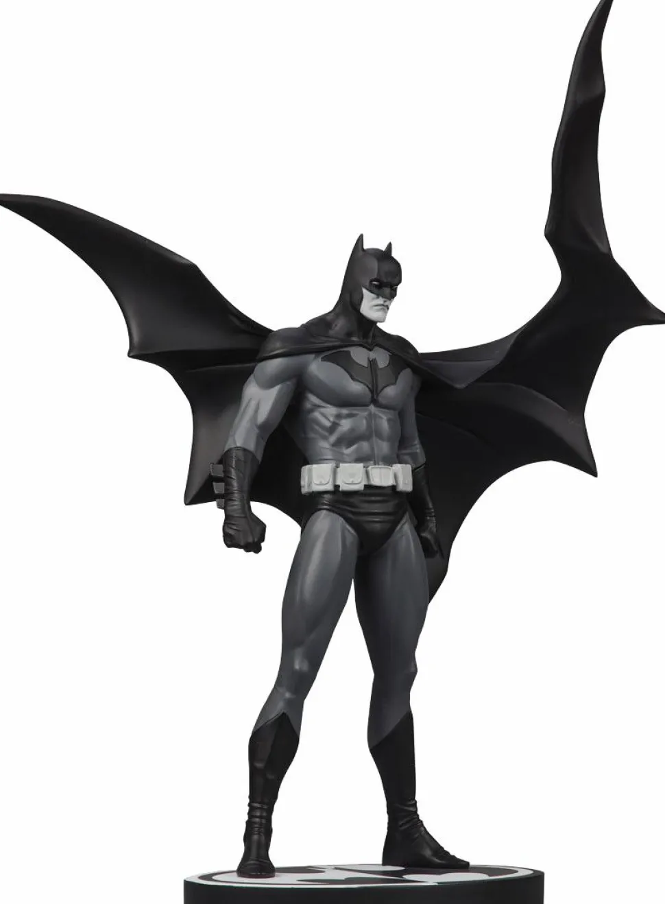 Batman - Batman by Jorge Jimenez Black & White 1/10th Scale Statue