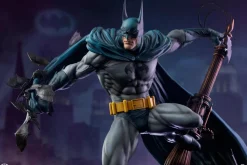 Batman - Batman by Martin Canale Premium Format Statue
