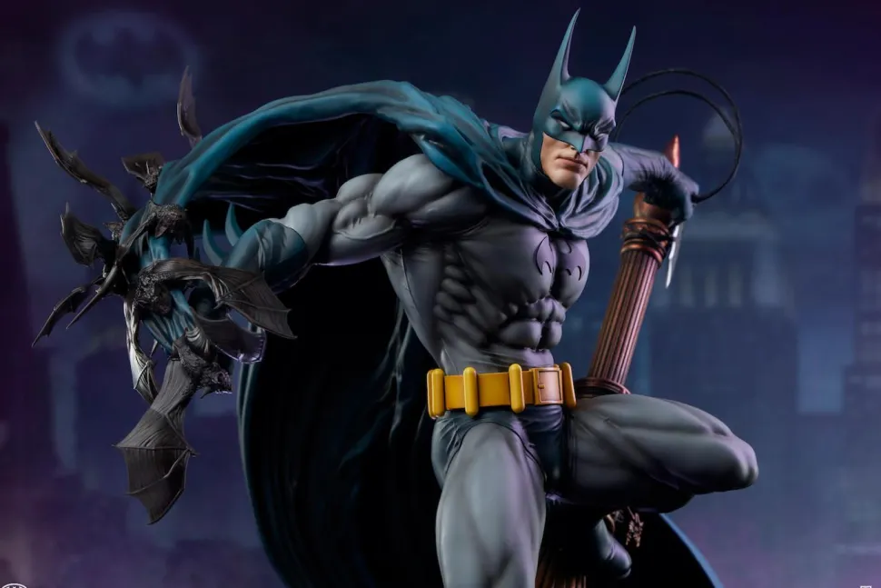 Batman - Batman by Martin Canale Premium Format Statue