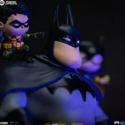 Batman - Batman Family Icons Animated Deluxe 1/10th Scale Statue