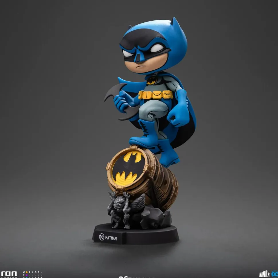 Batman - Batman on Bat-Signal (Blue Variant) MiniCo 7" Vinyl Figure