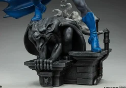 Batman - Batman (Retro Edition) 1/4 Scale Maquette Statue