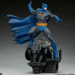 Batman - Batman (Retro Edition) 1/4 Scale Maquette Statue