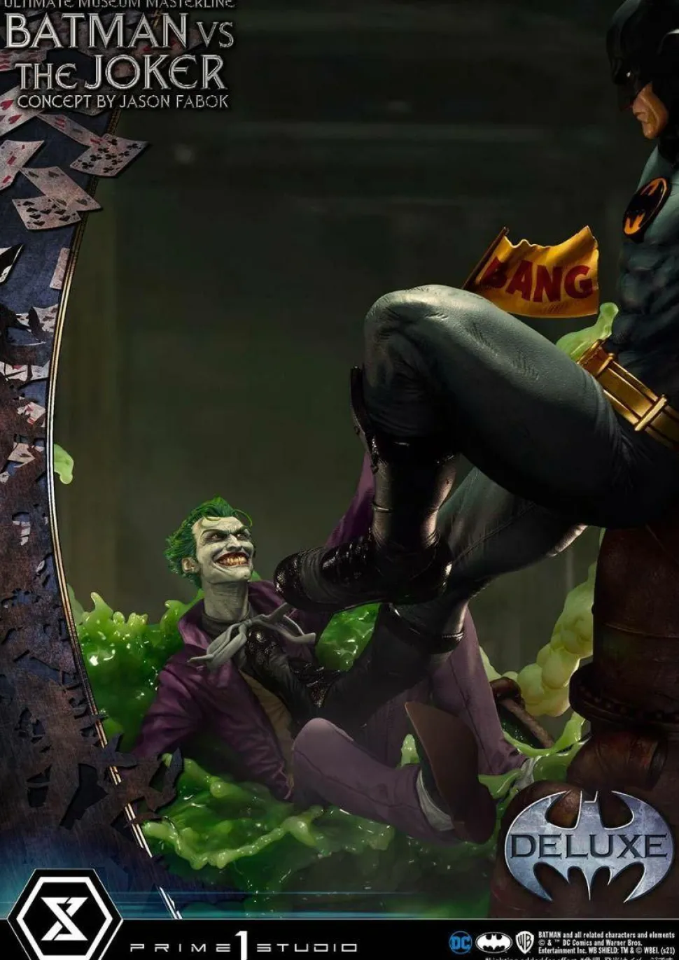 Batman - Batman vs The Joker Deluxe 1/3 Scale Statue