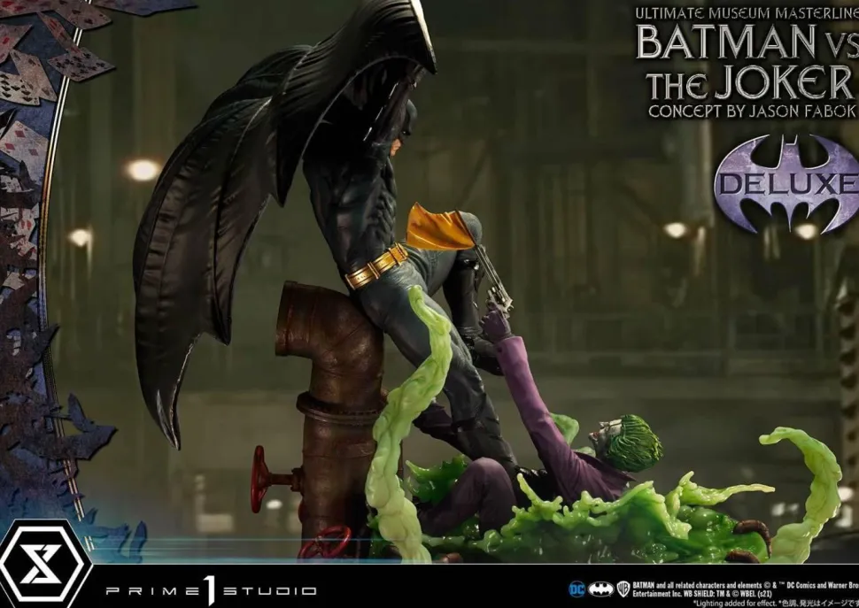 Batman - Batman vs The Joker Deluxe 1/3 Scale Statue