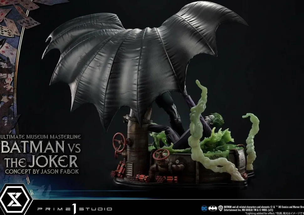 Batman - Batman vs The Joker Deluxe 1/3 Scale Statue