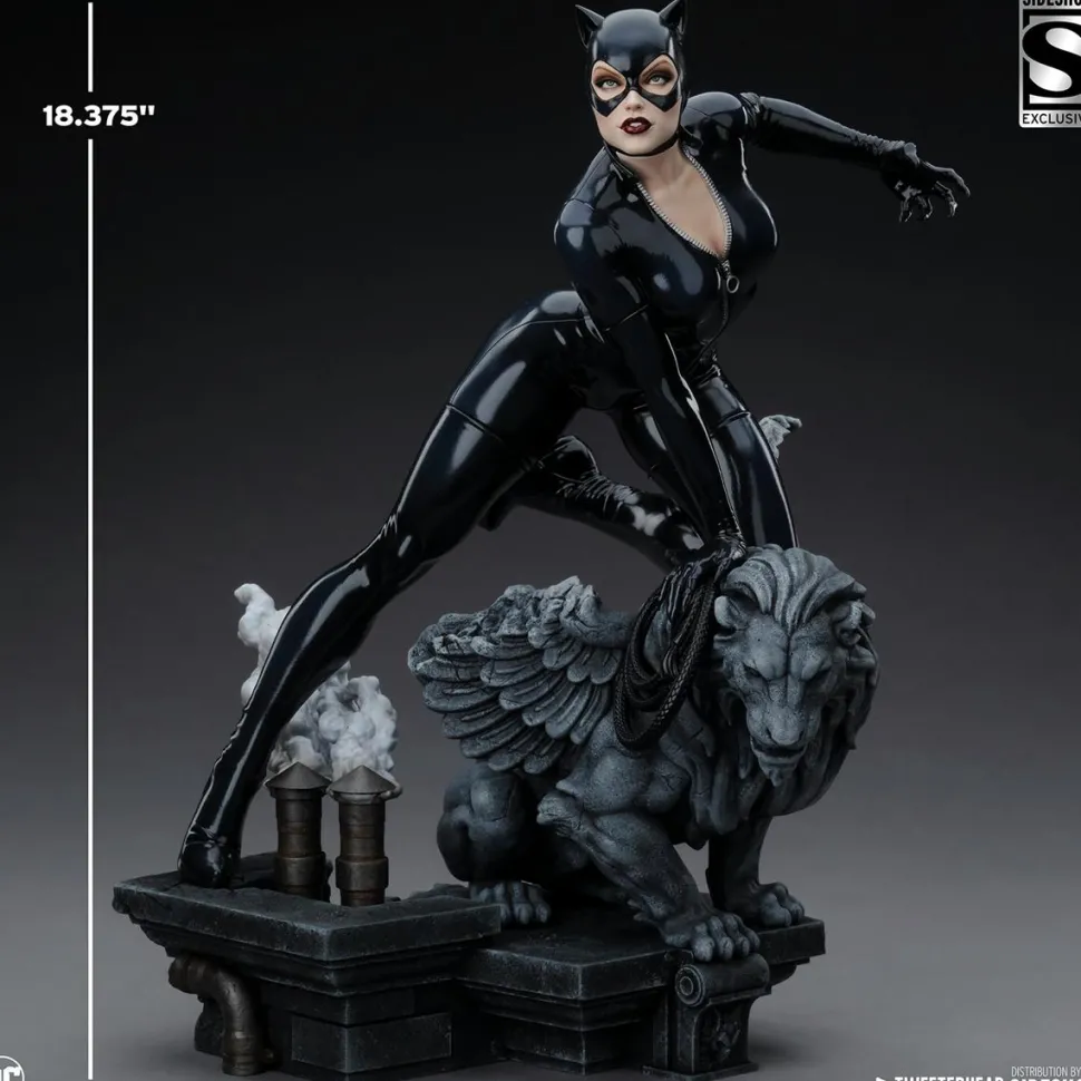 Batman - Catwoman 1/4 Scale Maquette Statue