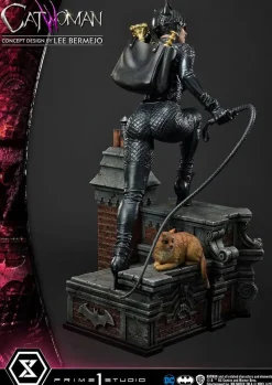 Batman - Catwoman 1/3 Scale Statue by Lee Bermejo
