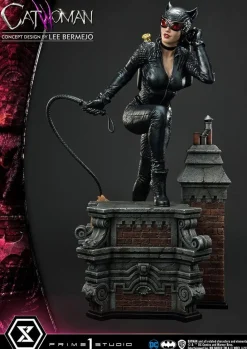 Batman - Catwoman 1/3 Scale Statue by Lee Bermejo