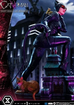 Batman - Catwoman 1/3 Scale Statue by Lee Bermejo