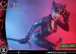 Batman - Catwoman Deluxe 1/3 Scale Statue by Lee Bermejo