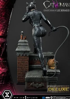 Batman - Catwoman Deluxe 1/3 Scale Statue by Lee Bermejo