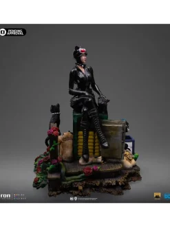 Batman - Catwoman (Gotham City Sirens) Deluxe 1/10th Scale Statue