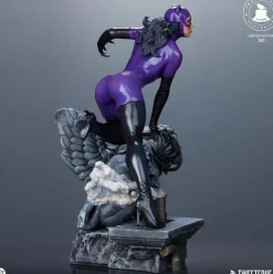 Batman - Catwoman (Purple Edition) 1/4 Scale Maquette Statue