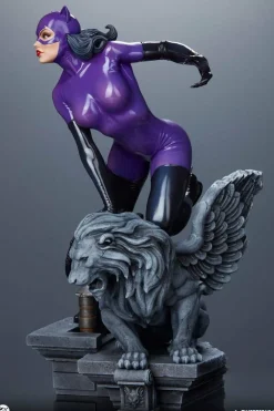 Batman - Catwoman (Purple Edition) 1/4 Scale Maquette Statue
