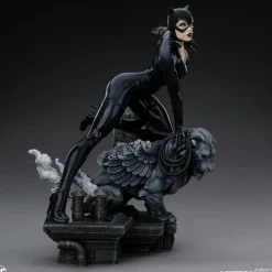 Batman - Catwoman 1/6th Scale Maquette Statue