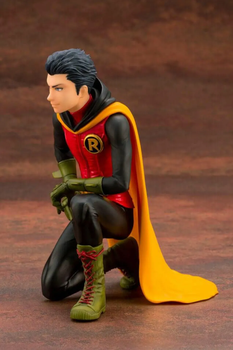 Batman - Damian Robin Ikemen Series 1/7th Scale Statue